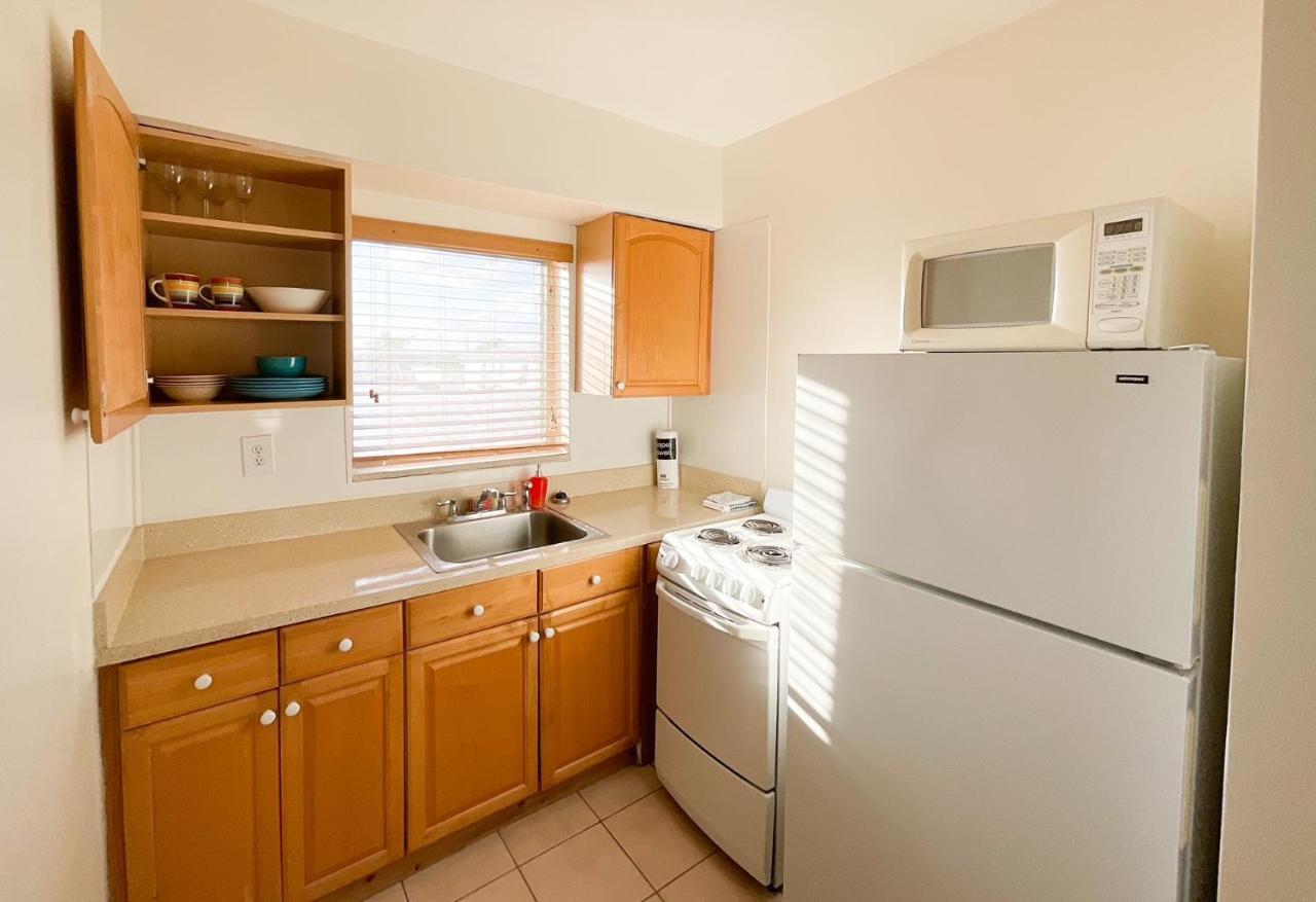 Tropic Isle Hotel & Apartment Hollywood Esterno foto