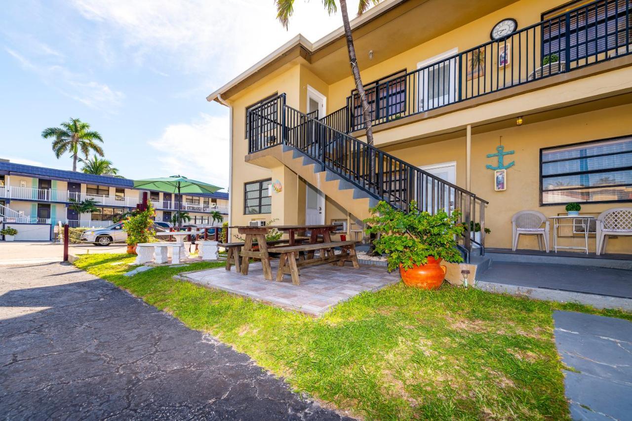Tropic Isle Hotel & Apartment Hollywood Esterno foto